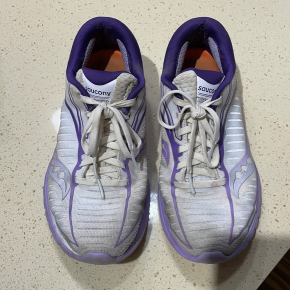 Saucony Kinvara 10 running shoes - Picture 1 of 4